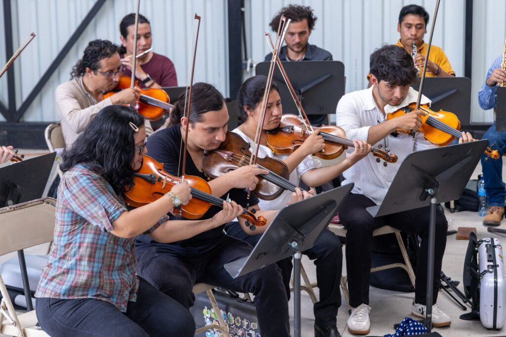 Ensayo general de la Orquesta Sinfónica Regional de Oriente